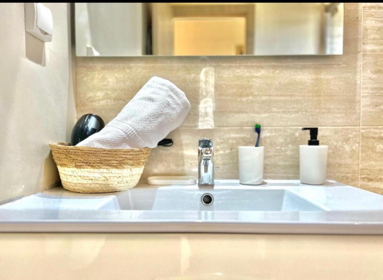 Appartement De Luxe Avec Jardin Vue Sur La Piscine Golf Securise 24H Sur 24 A 5 Minutes De L Aeroport Marrakesh Esterno foto