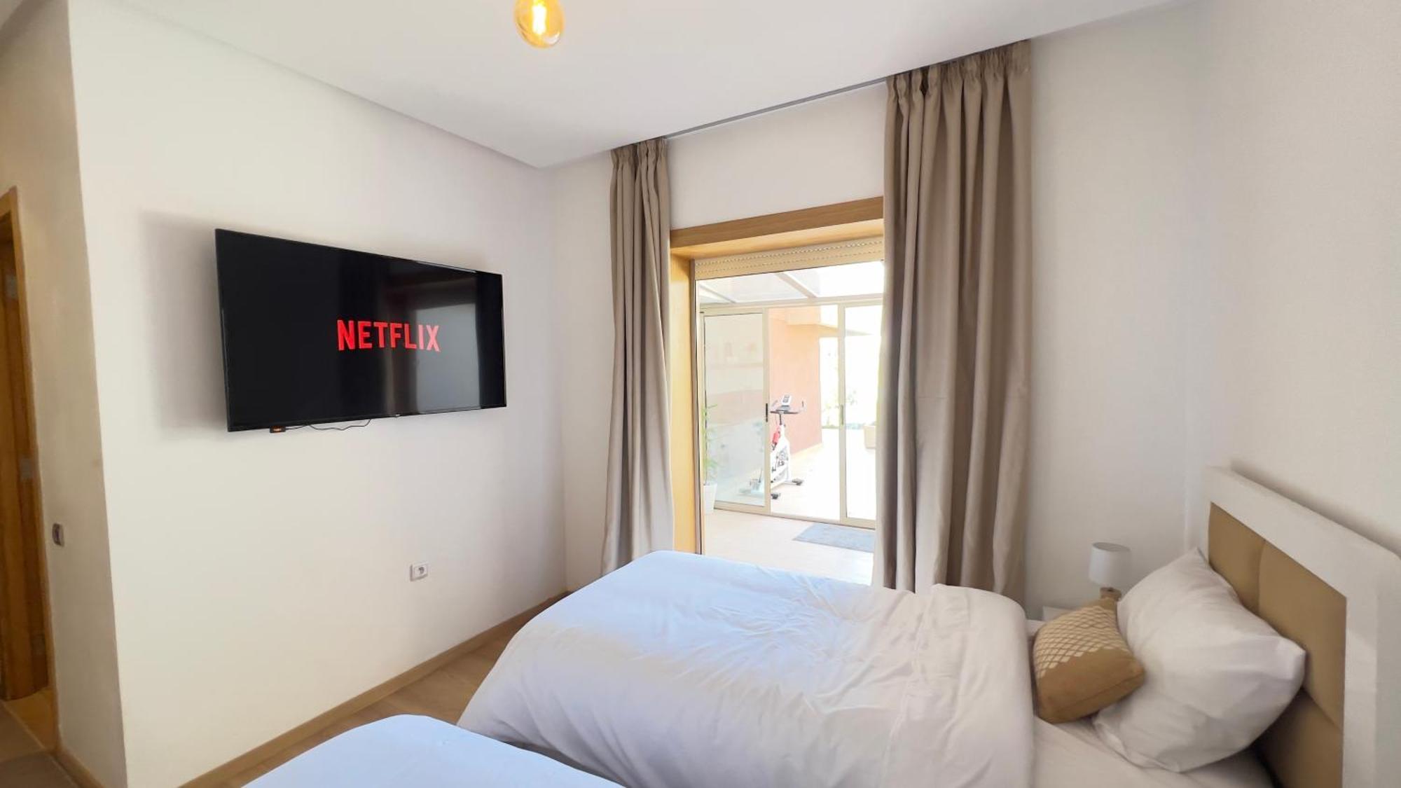 Appartement De Luxe Avec Jardin Vue Sur La Piscine Golf Securise 24H Sur 24 A 5 Minutes De L Aeroport Marrakesh Esterno foto