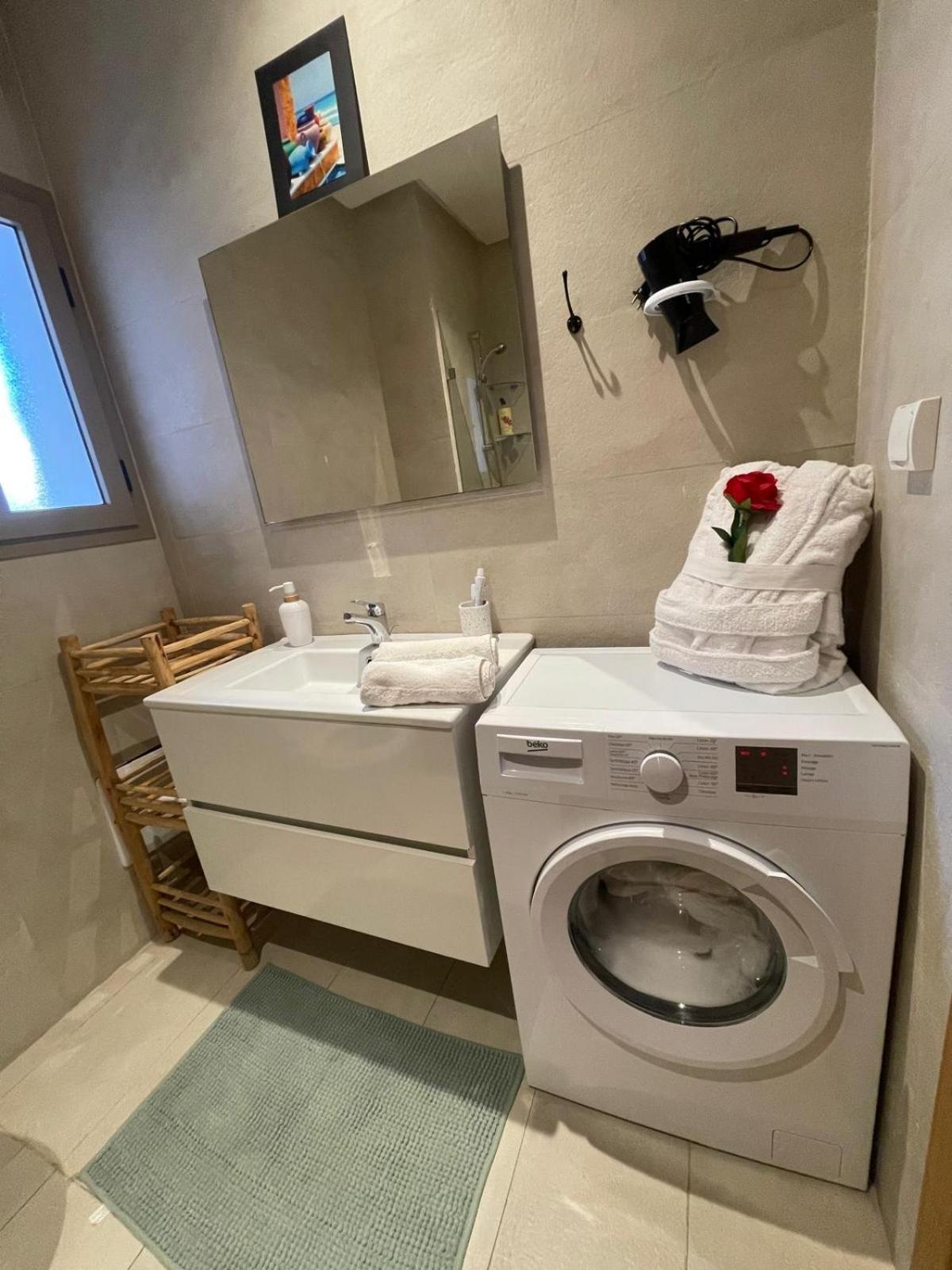Appartement De Luxe Avec Jardin Vue Sur La Piscine Golf Securise 24H Sur 24 A 5 Minutes De L Aeroport Marrakesh Esterno foto